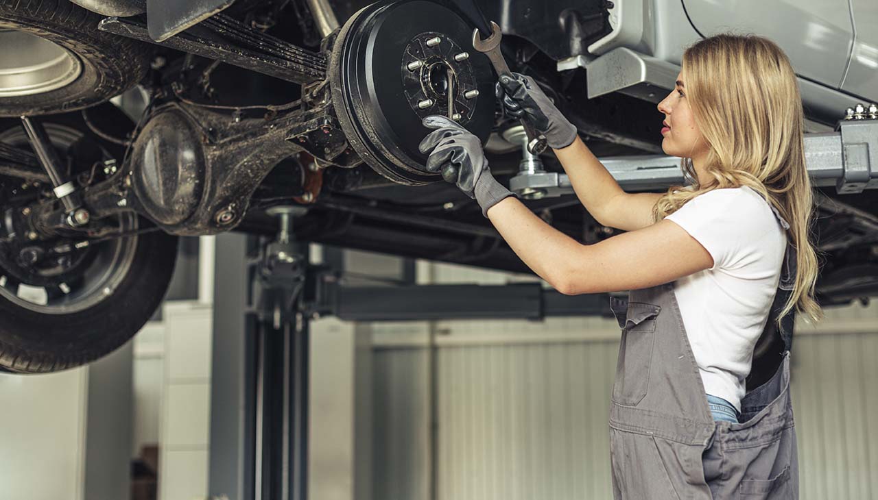 The Ultimate Guide to Seasonal Car Maintenance